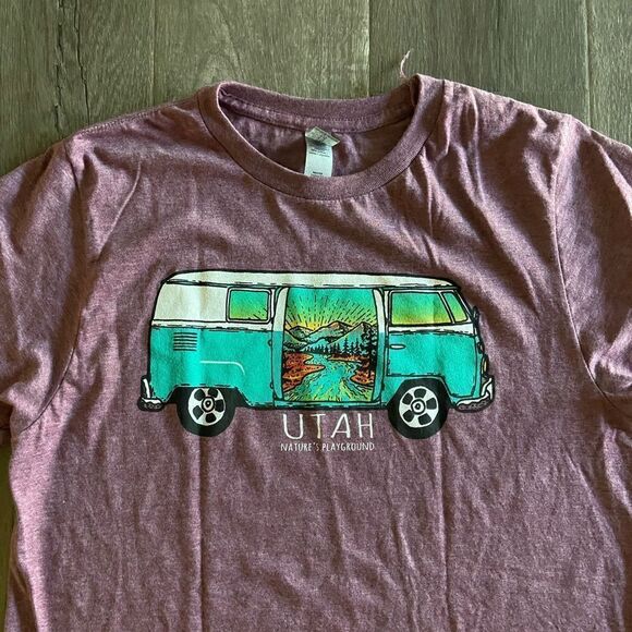 Utah T-Shirt  - Picture 2 of 3